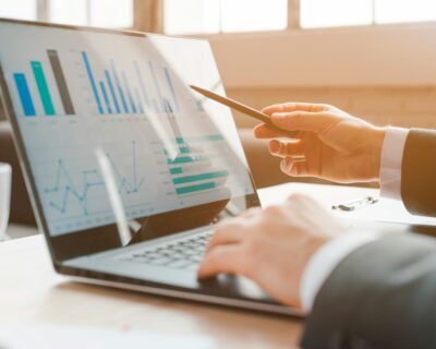 loui-kiaer-CielzQJR0SQ-unsplash